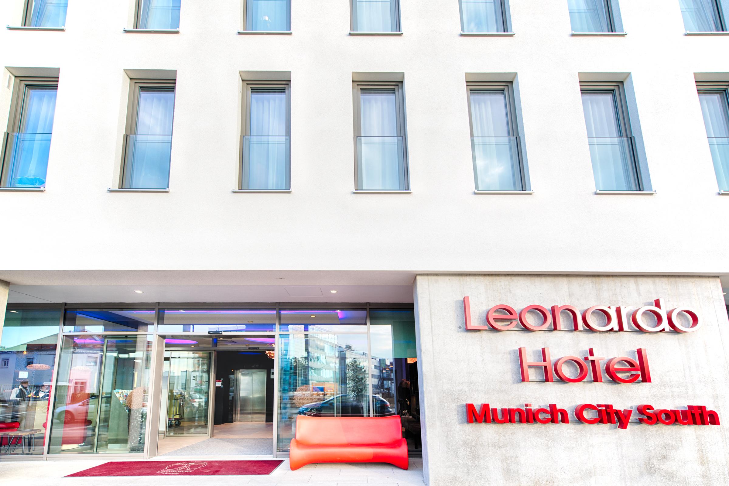 Leonardo Hotel Munich City South Exterior foto