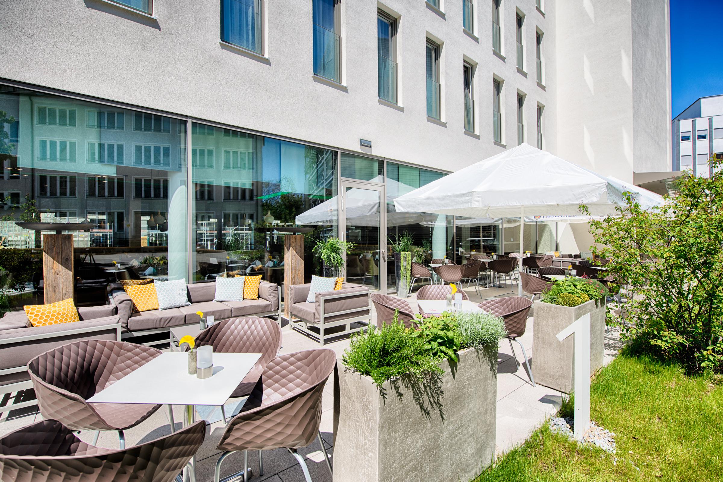 Leonardo Hotel Munich City South Exterior foto